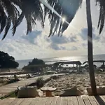 Sunset With Seaview & Private Pool גיאלובה