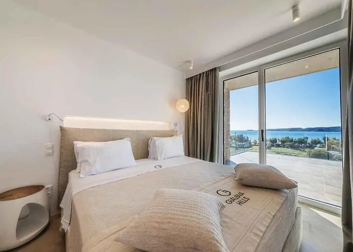 Sunset With Seaview & Private Pool Villa