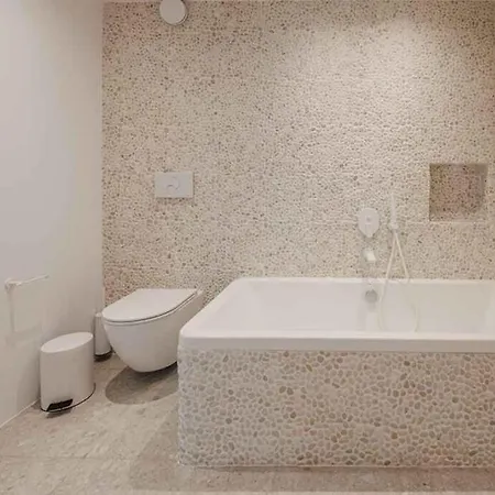 Sunset With Seaview & Private Pool גיאלובה