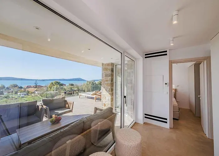 Sunset With Seaview & Private Pool ジアロヴァ